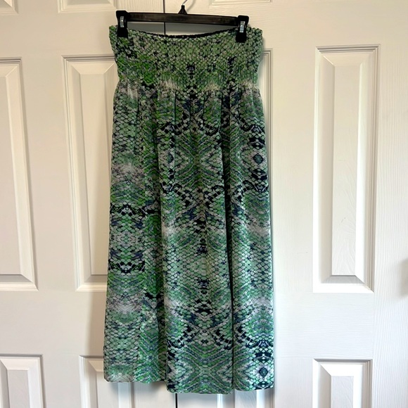 CAbi reversible midi skirt. Style # 764 Small - Picture 3 of 8